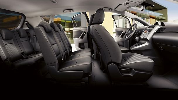Toyota Verso med Vinterdekk
