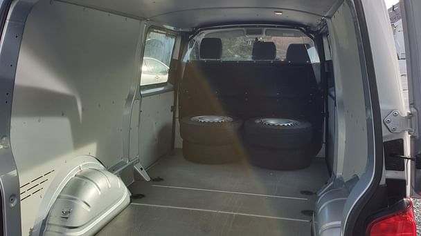 Volkswagen Transporter med Tilhengerfeste