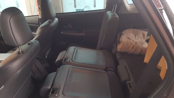 Toyota Prius + med GPS
