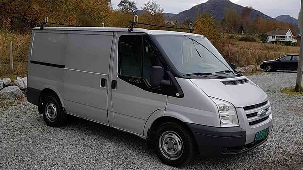 Ford Transit Varebil med Vinterdekk