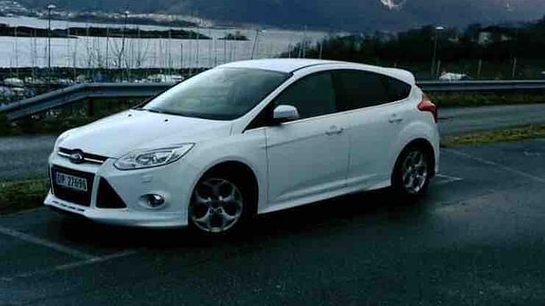 Ford Focus Business, 2013, Bensin