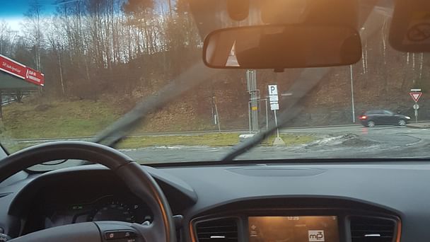 Hyundai Ioniq med Lydinngang