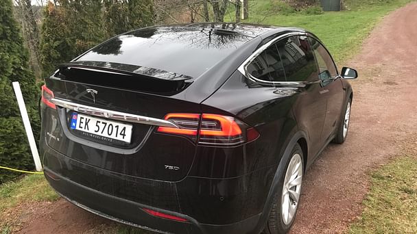 Tesla Model S med GPS