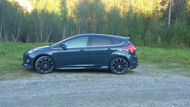 Ford Focus med Vinterdekk