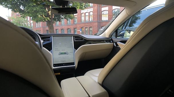 Tesla Model S med Vinterdekk