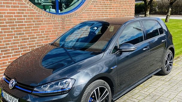 Volkswagen Golf GTE med GPS