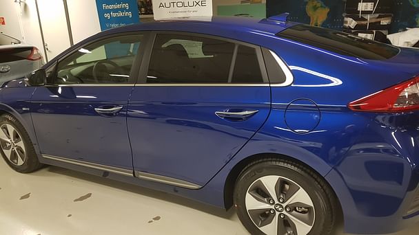 Hyundai Ioniq med GPS