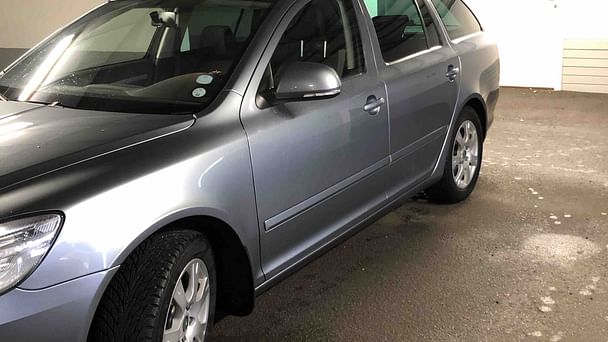 Skoda Octavia Combi, 2012, Bensin, automatisk
