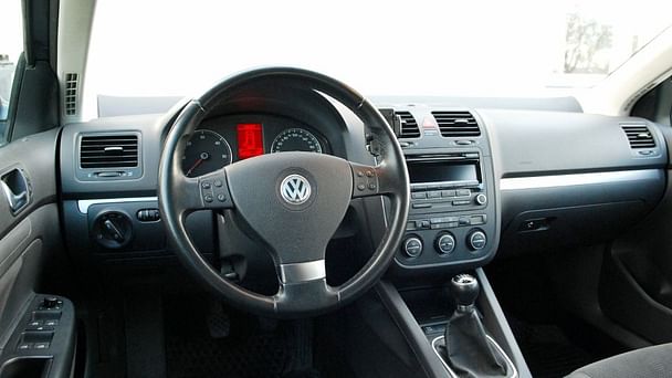 Volkswagen Golf Kombi
