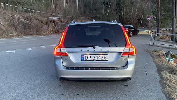 Volvo V70 med Lydinngang