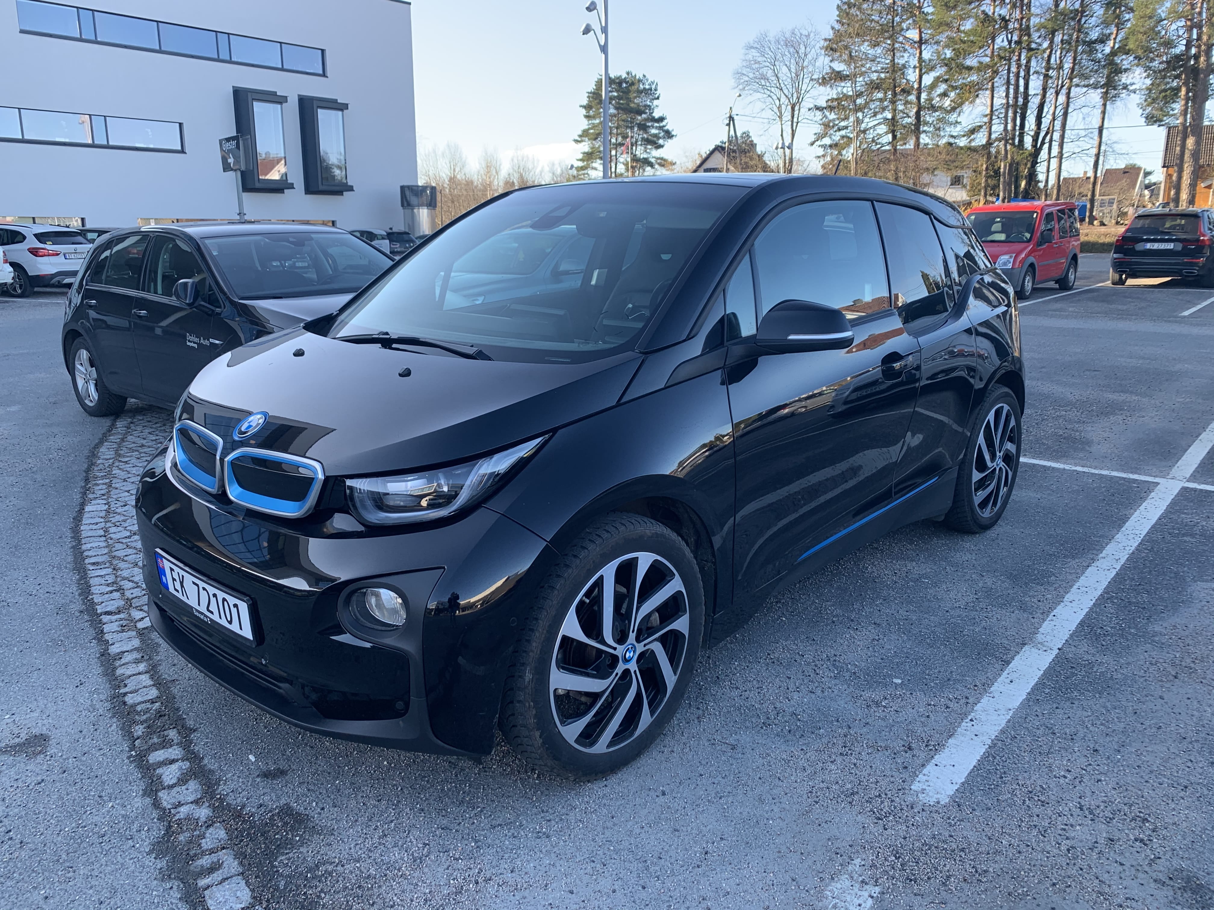 BMW i3 med Lydinngang