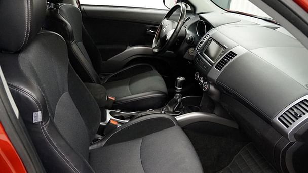 Mitsubishi Outlander med GPS