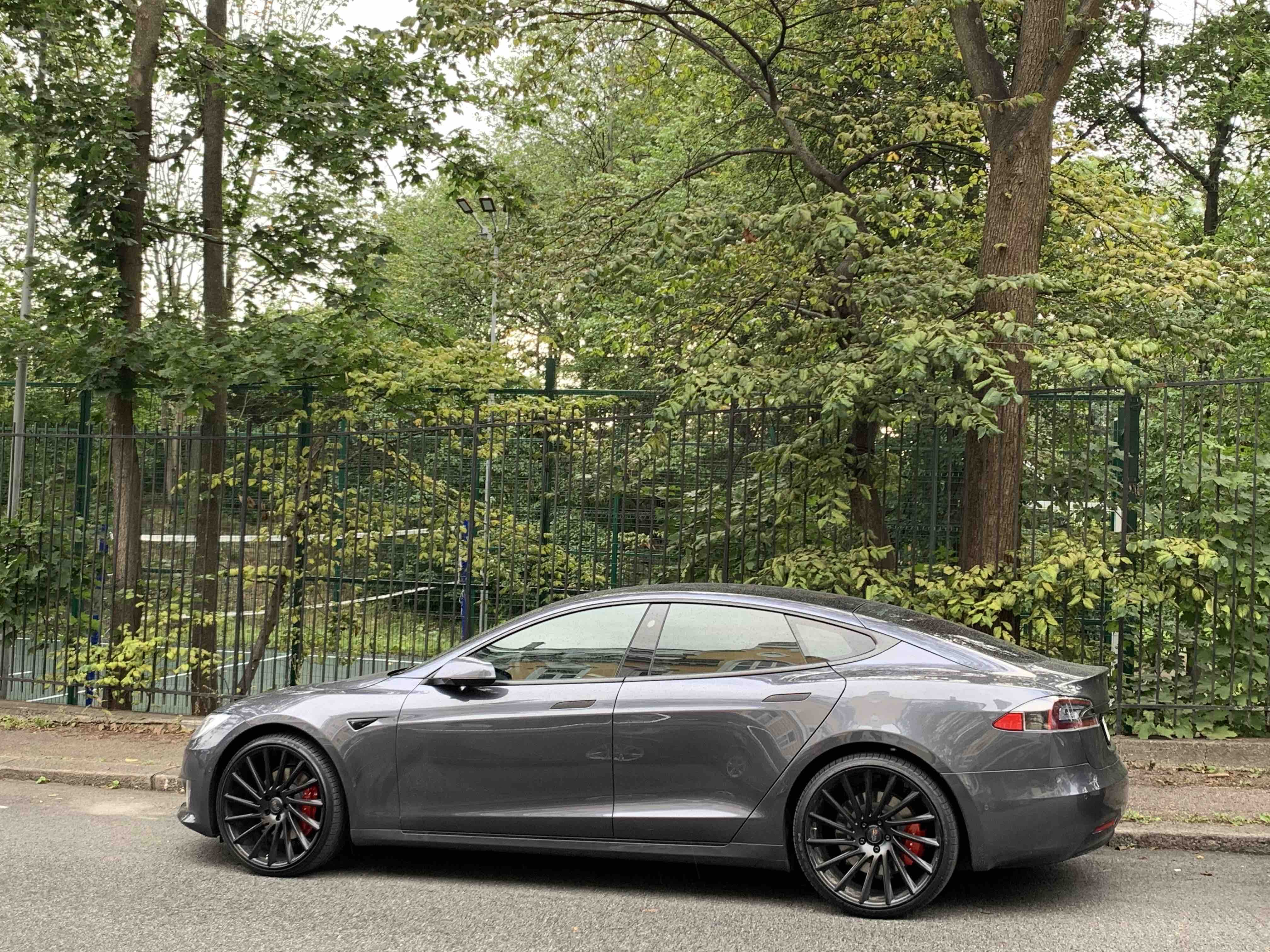 Tesla Model S
