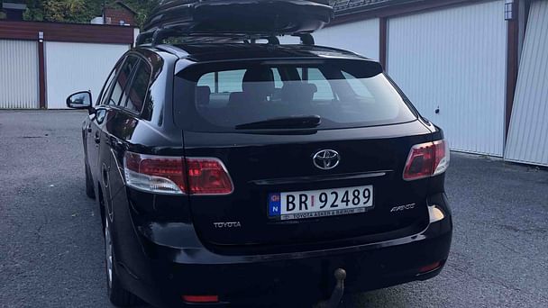 Toyota Avensis Verso med GPS