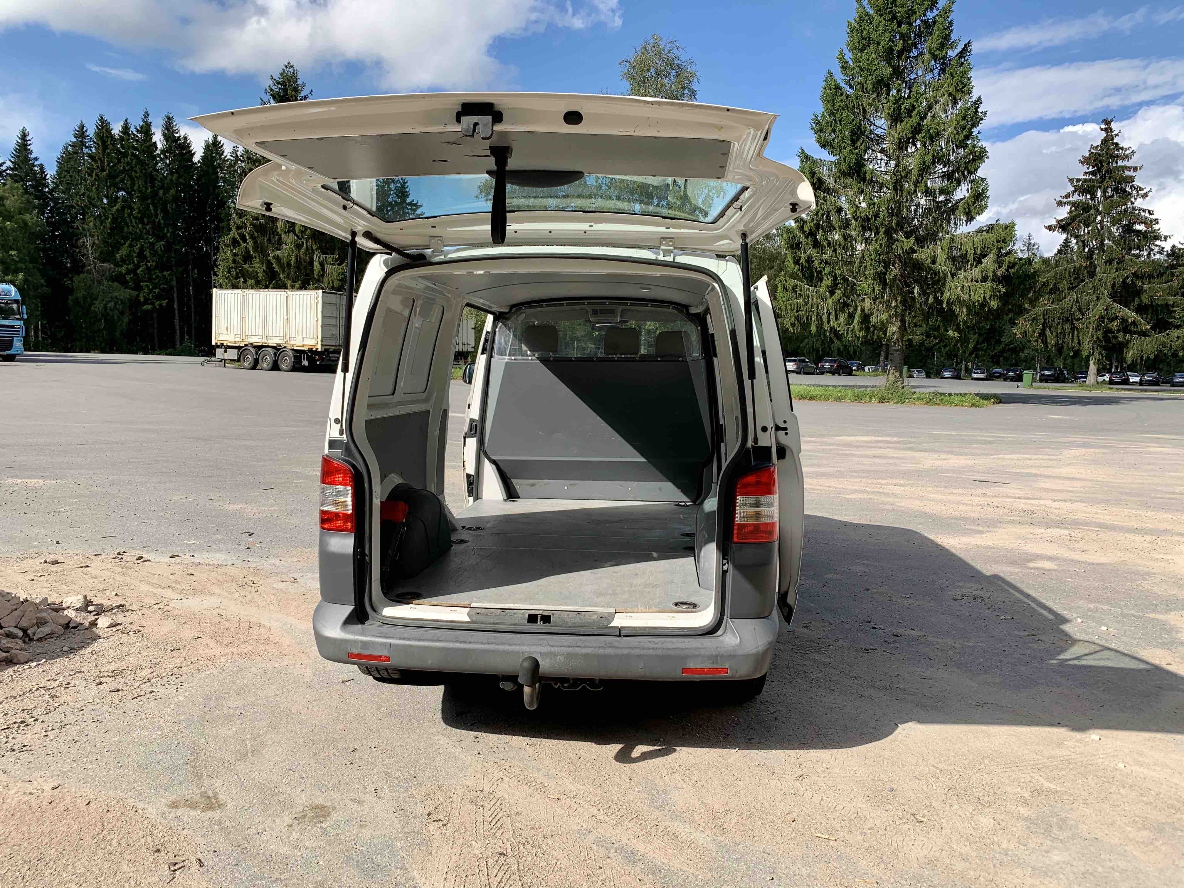 Volkswagen Transporter 2,0 TDI, lang type med Lydinngang