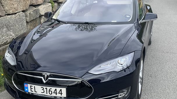 Tesla Model S med GPS