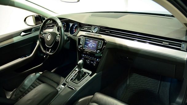 Volkswagen Passat Kombi med Vinterdekk