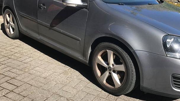Volkswagen Golf Kombi med Vinterdekk