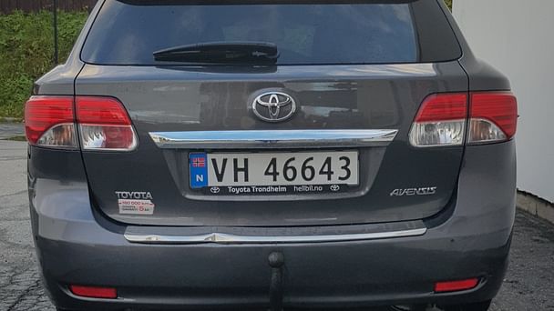 Toyota Avensis Verso med Vinterdekk