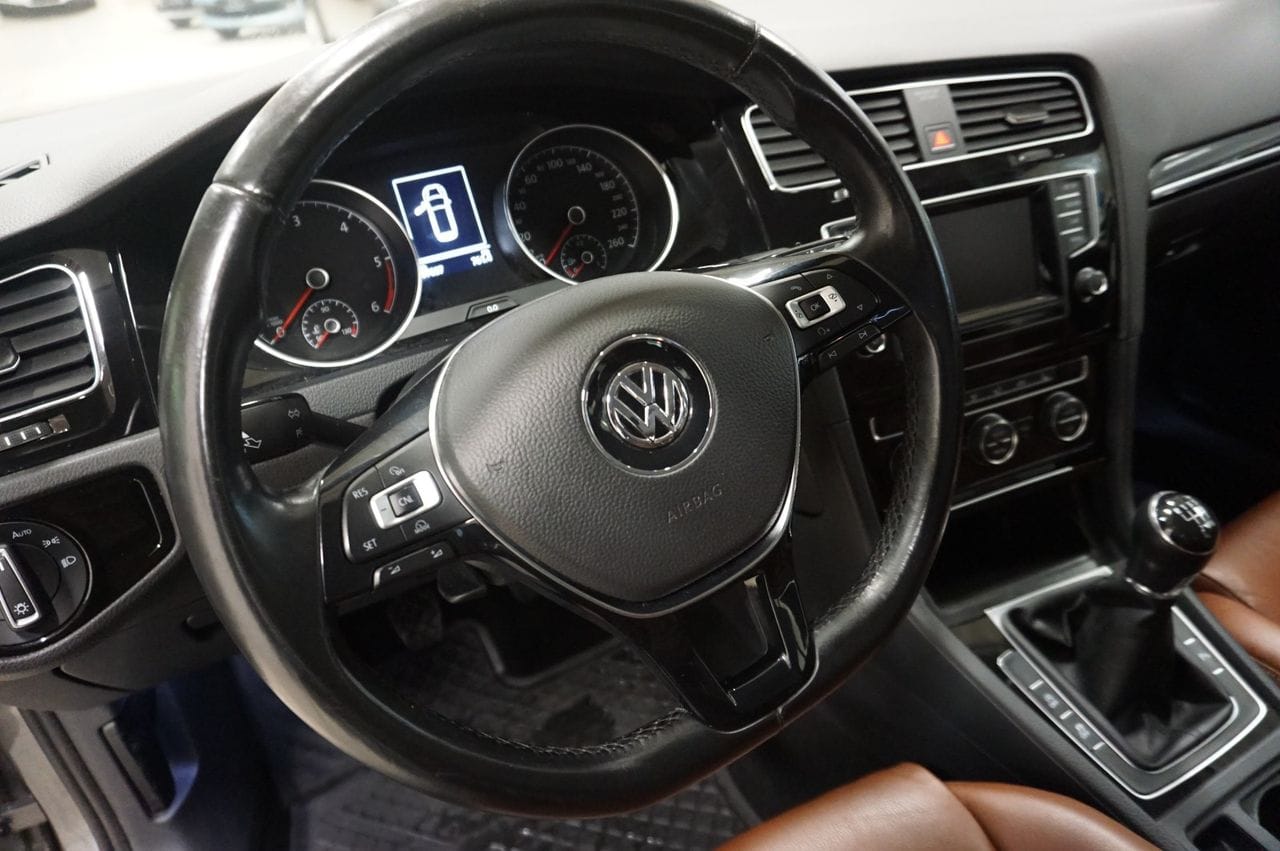 Volkswagen Golf Kombi Highline 2.0 tdi 4motion