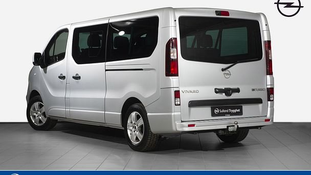 Opel Vivaro, 2016, Diesel, 9 seter eller mer