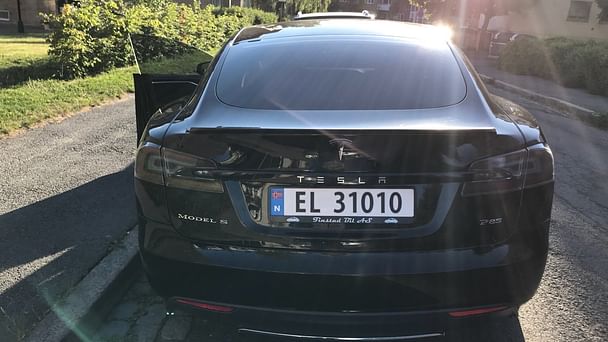 Tesla Model S