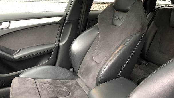 Audi S4 med Lydinngang