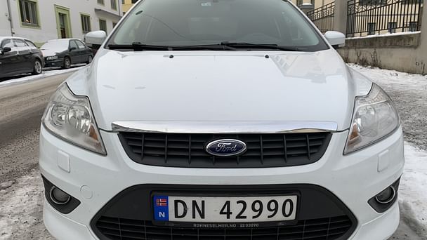 Ford Focus Business med Vinterdekk