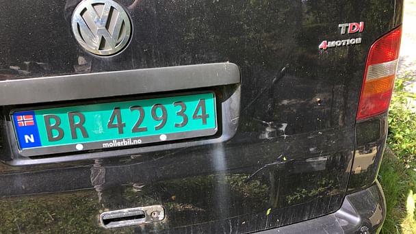 Volkswagen Transporter med Skistativ