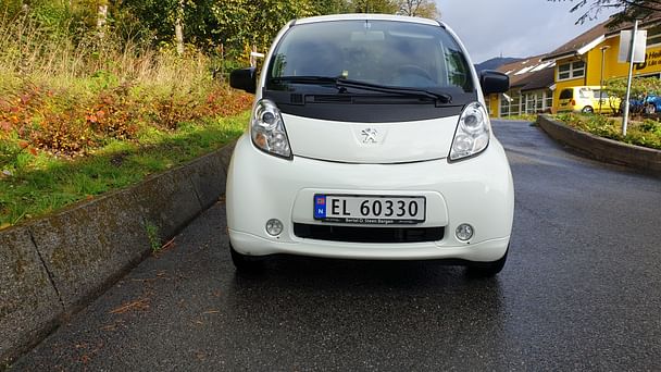 Peugeot iOn