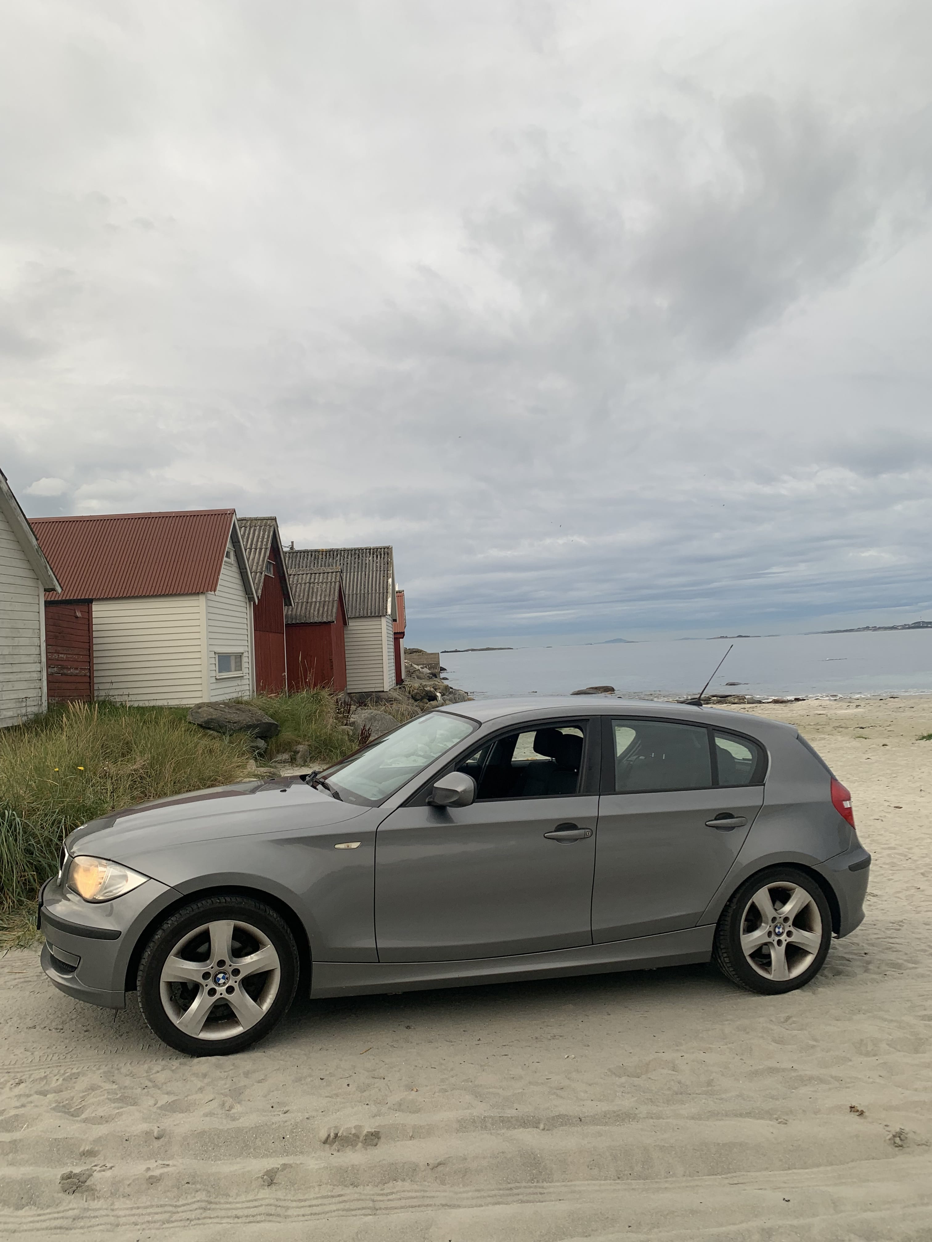 BMW 1602 med Lydinngang