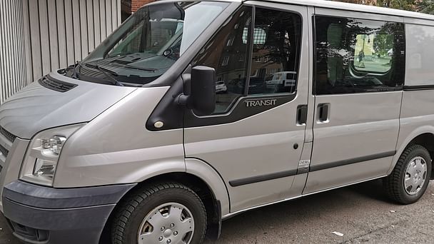 Ford Transit Connect Flyttebil med Cruisekontroll