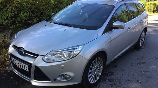 Ford Focus SW med Vinterdekk