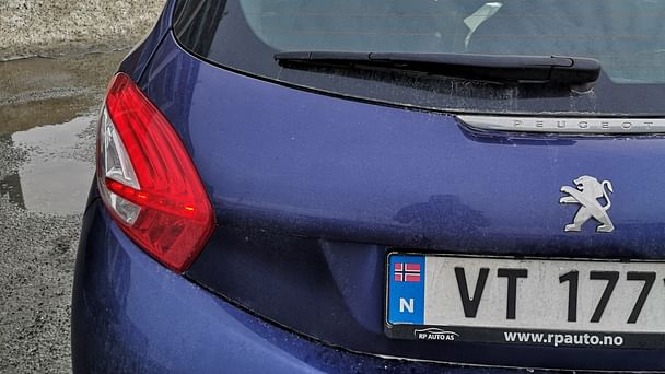 Peugeot 208