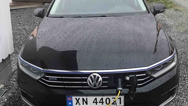 Volkswagen Passat Kombi med Skistativ