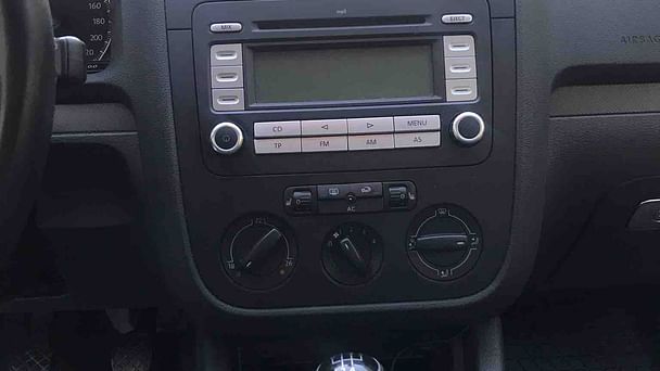 Volkswagen Golf Kombi