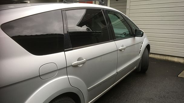 Ford S-Max med Sykkelstativ