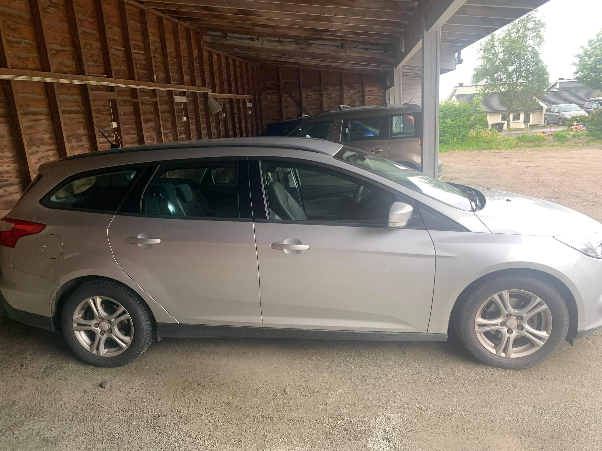 Ford Focus SW med Lydinngang