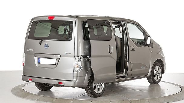 Nissan e-NV200 Evalia 5-seter med Vinterdekk