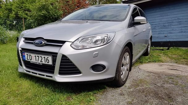 Ford Focus SW med Vinterdekk