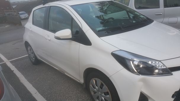 Toyota Yaris med Vinterdekk