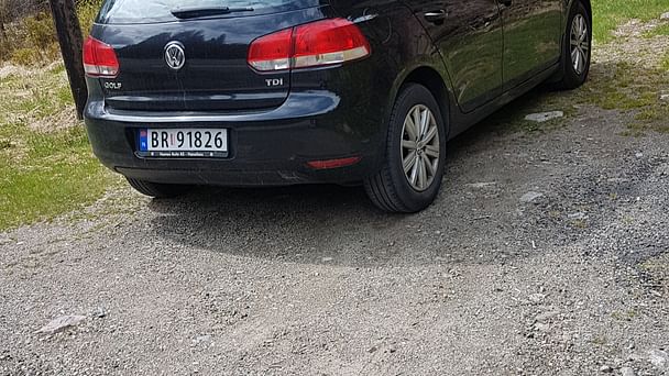 Volkswagen Golf Kombi med Vinterdekk