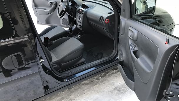 Opel Combo lettkjørt, ryggekamera, DAB, vinterdekk, tilhengerfeste, takstativ, godt vedlikeholdt