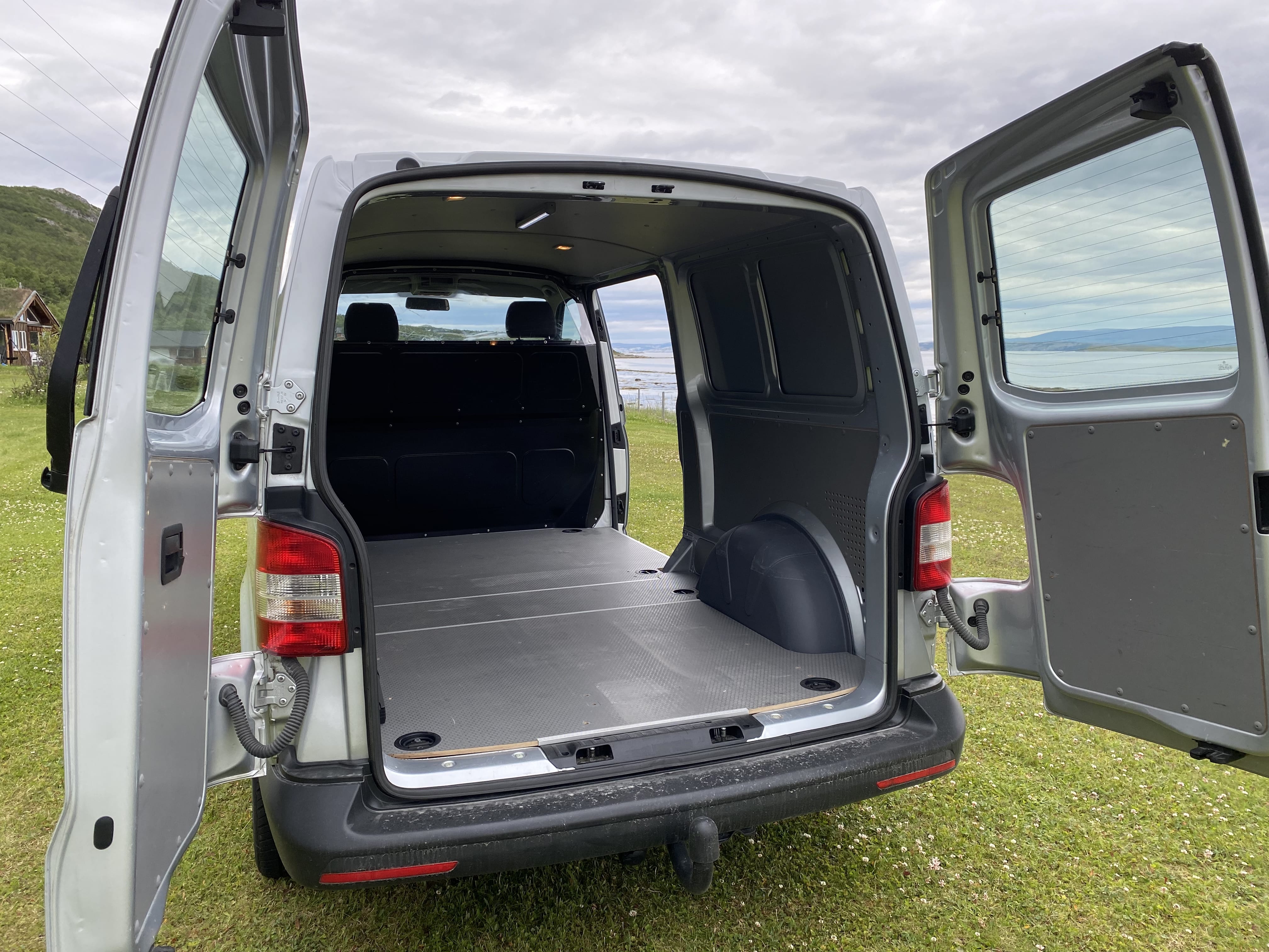 Volkswagen Transporter med Vinterdekk