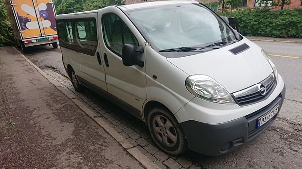 Opel Vivaro med Vinterdekk