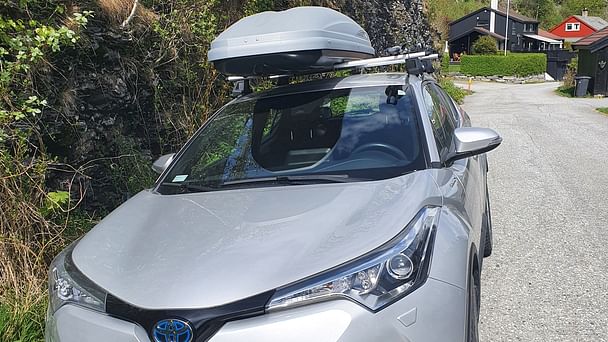 Toyota C-HR, 2019, Bensin, automatisk
