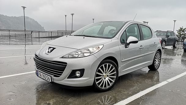 Peugeot 207 med GPS