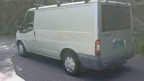Ford Transit Varebil med Tilhengerfeste