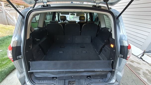 Ford S-Max med Vinterdekk