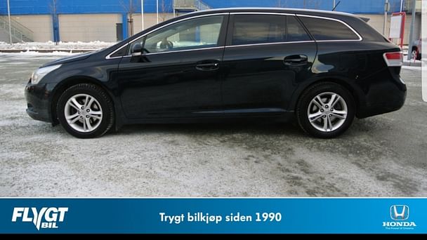 Toyota Avensis SW med GPS